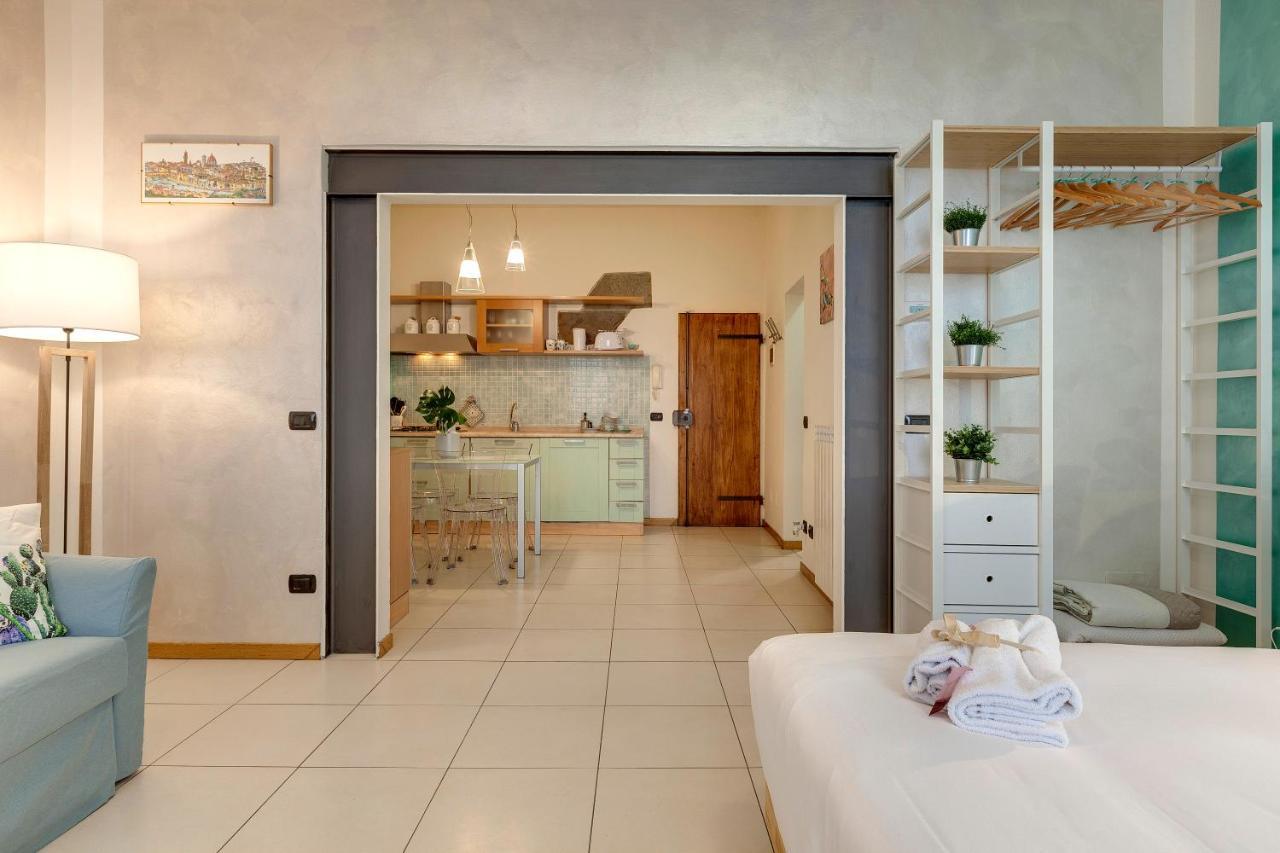Charlize Apartment By Mamo Florens Exteriör bild